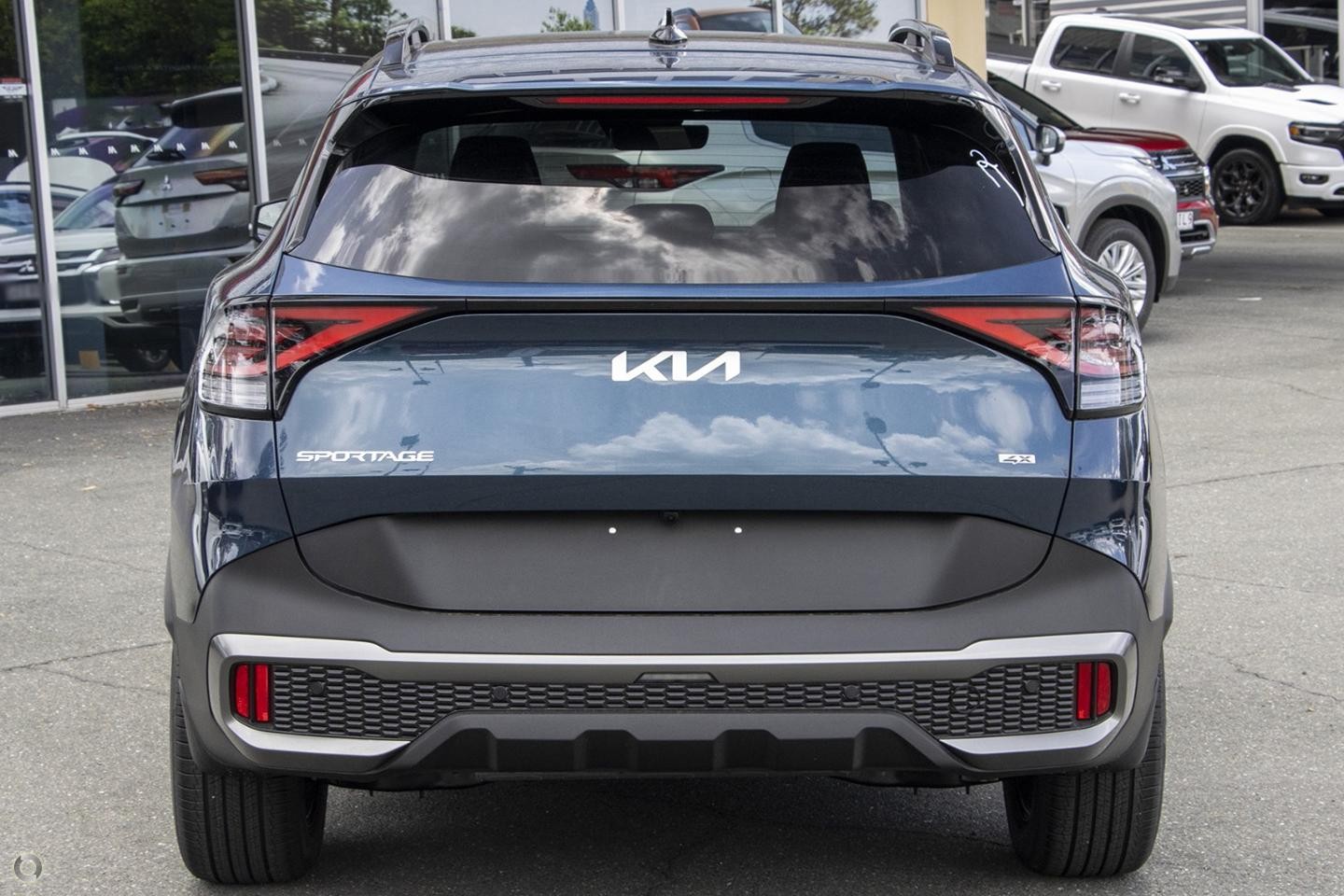 Kia Sportage image 3