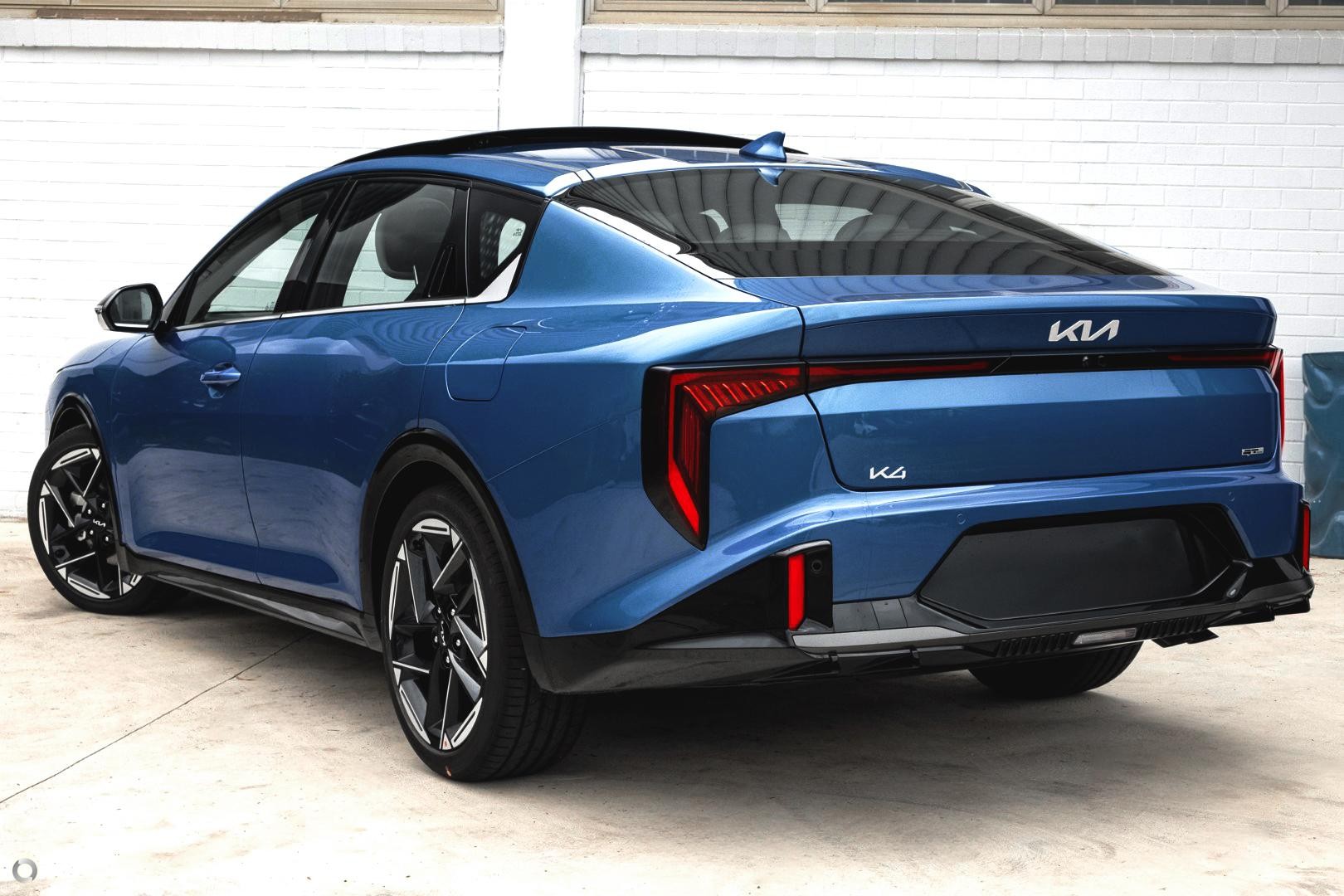 Kia K4 image 4