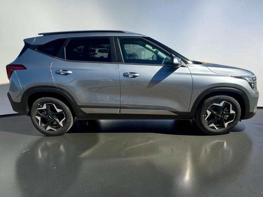Kia Seltos image 2