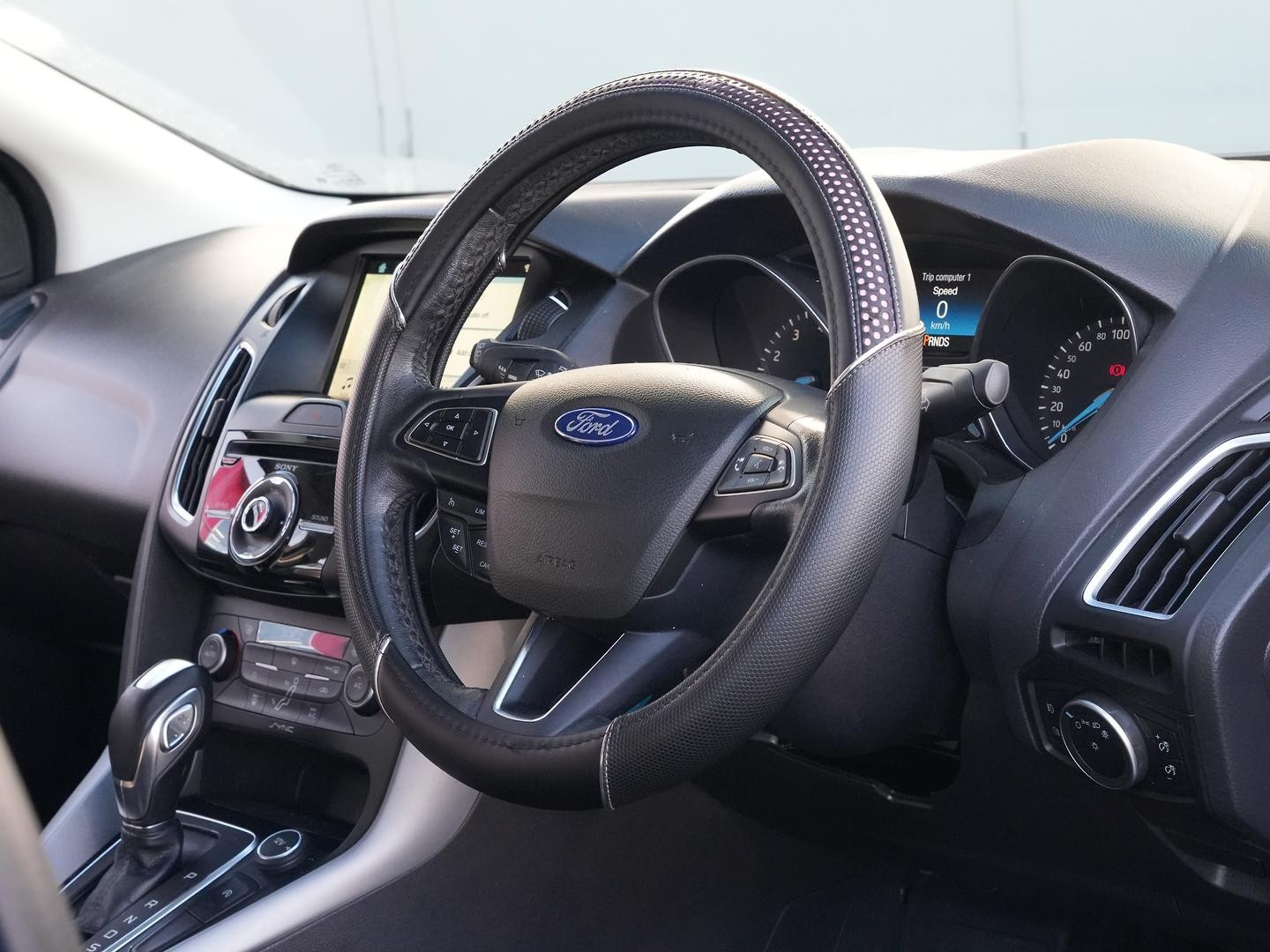 Ford Focus image 2