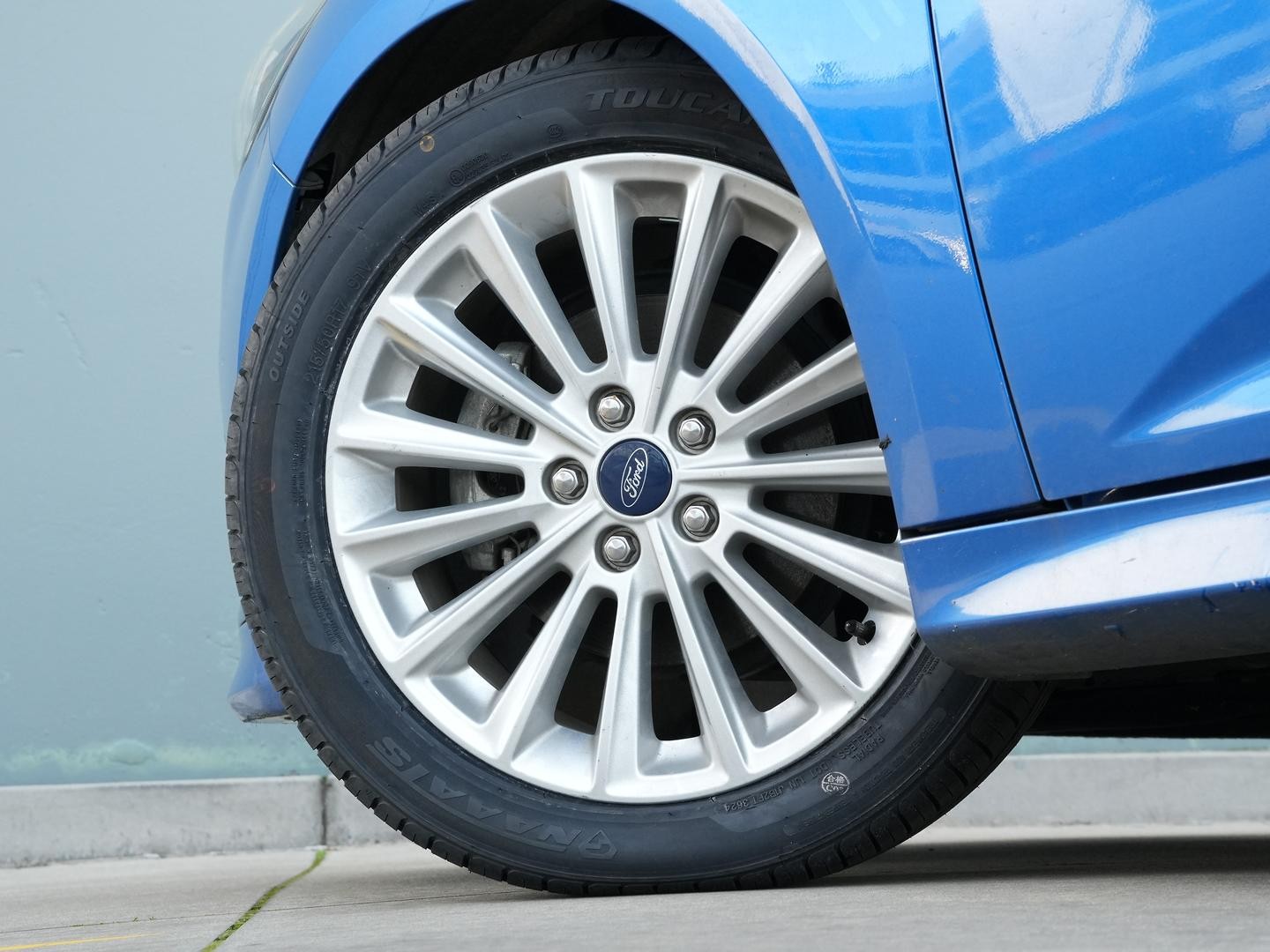 Ford Focus image 4