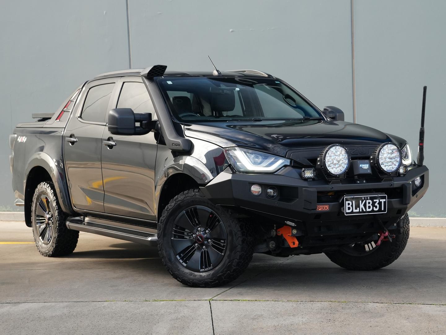 Isuzu D-max image 1
