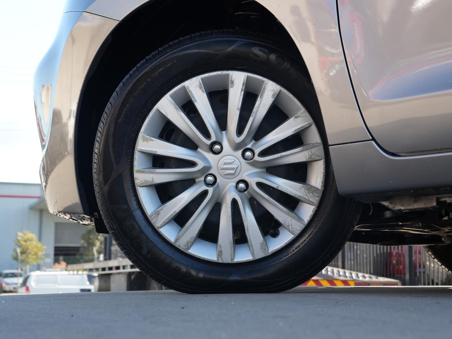 Suzuki Baleno image 4