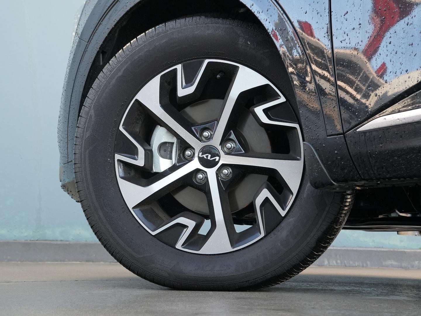 Kia Sportage image 4