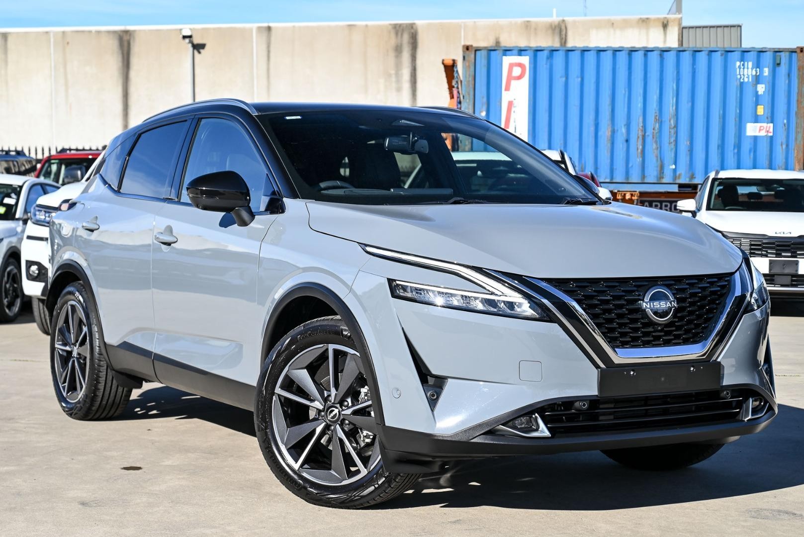 Nissan Qashqai image 1
