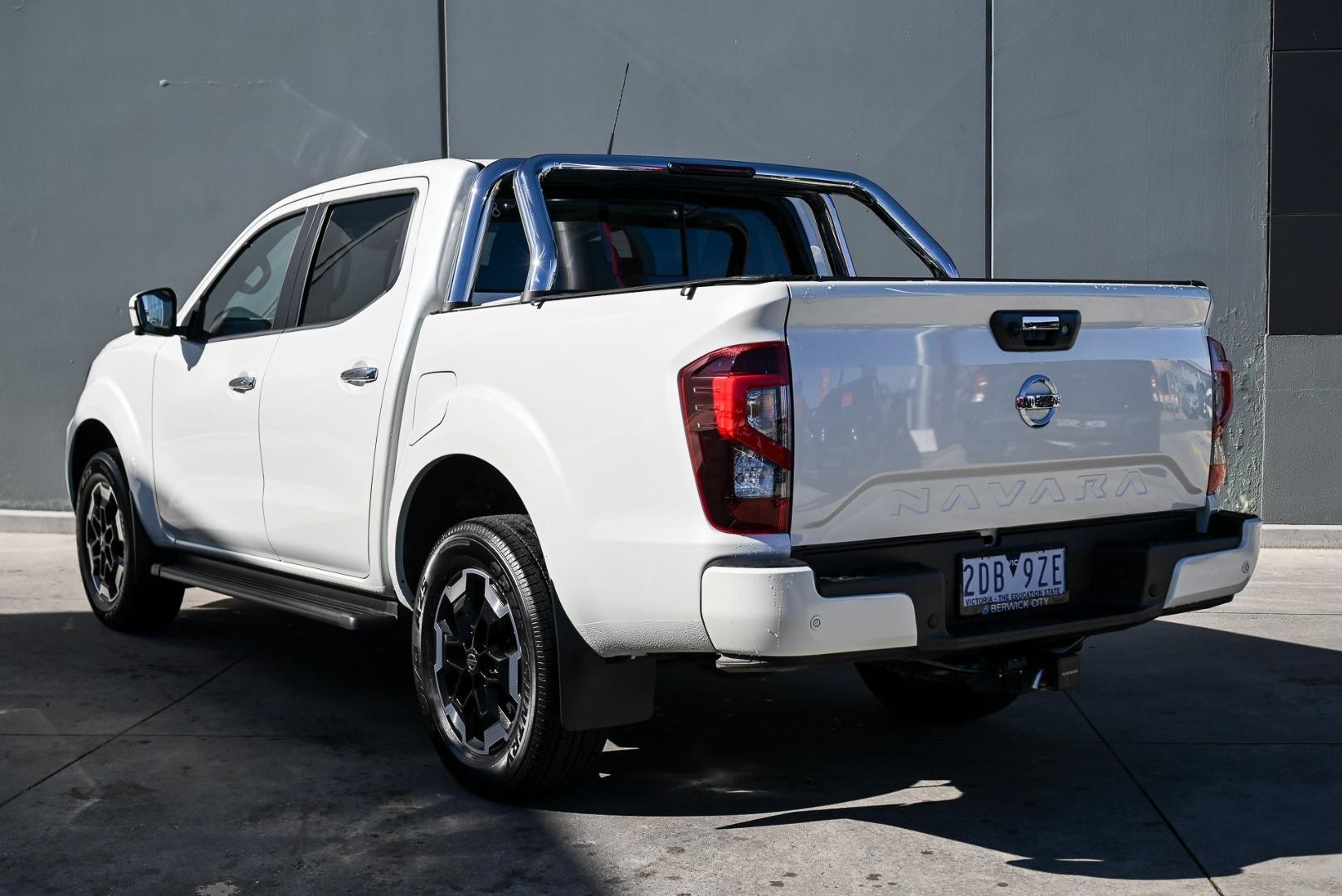 Nissan Navara image 3