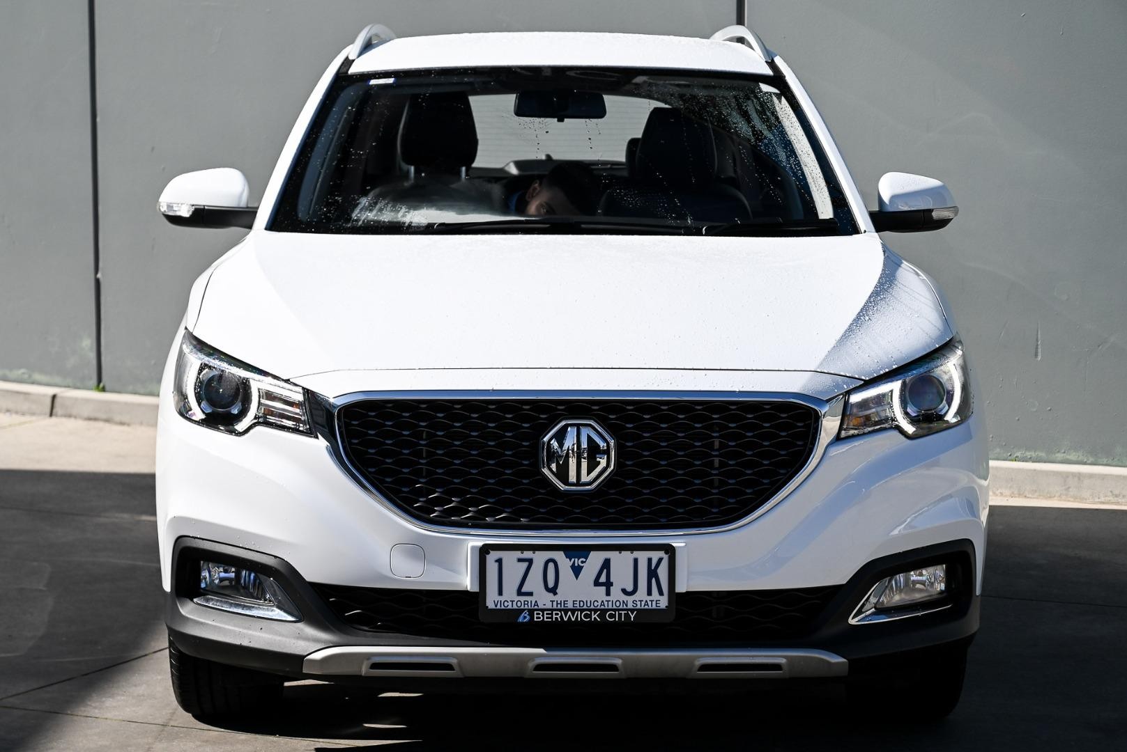 MG Zs image 2