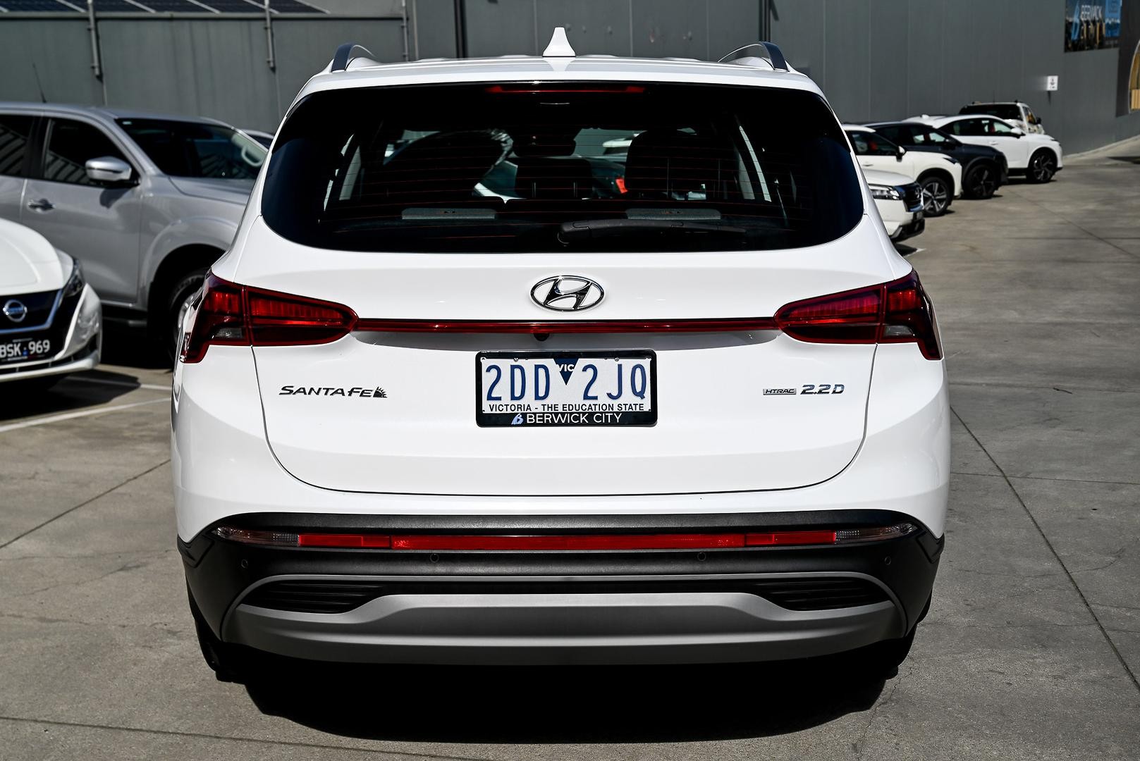 Hyundai Santa Fe image 4