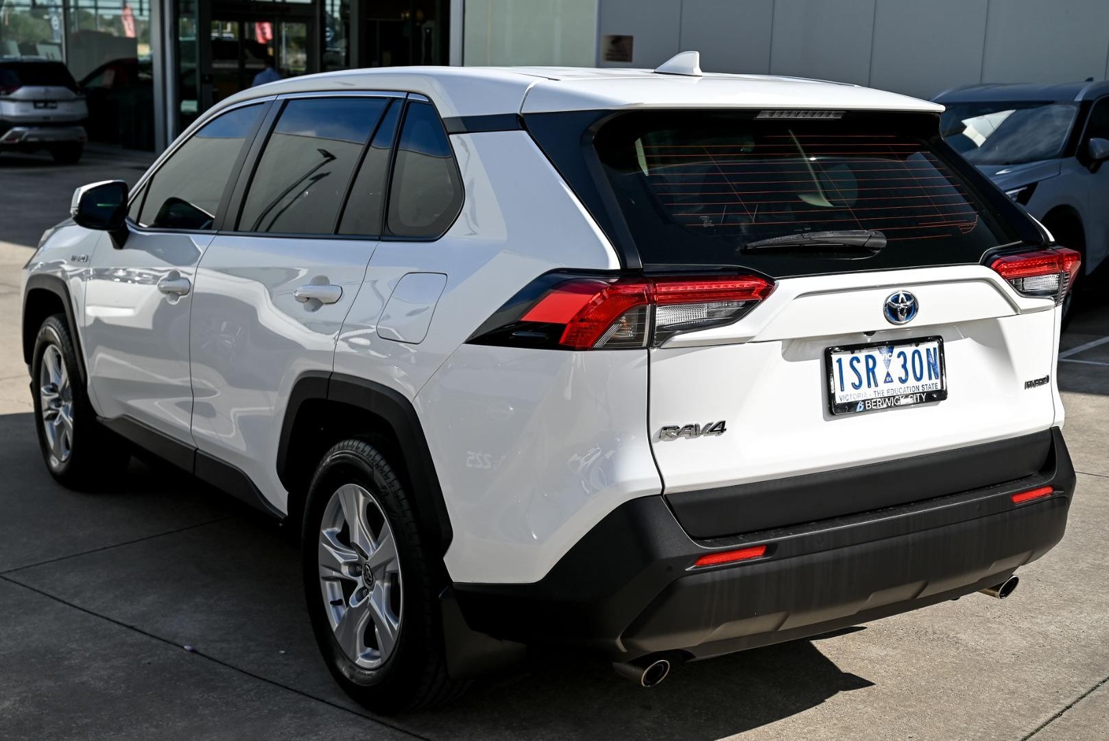 Toyota Rav4 image 3