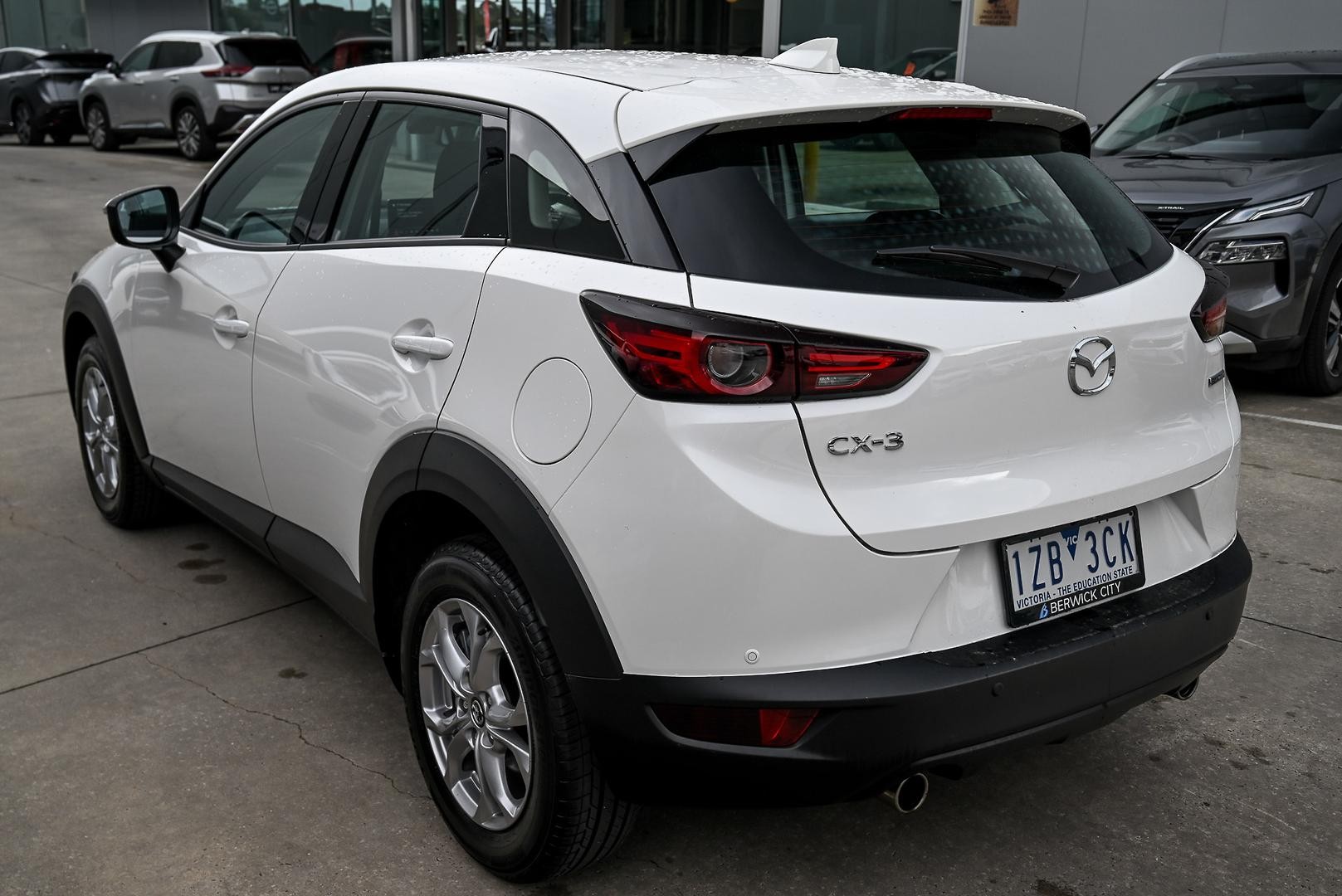 Mazda Cx-3 image 3