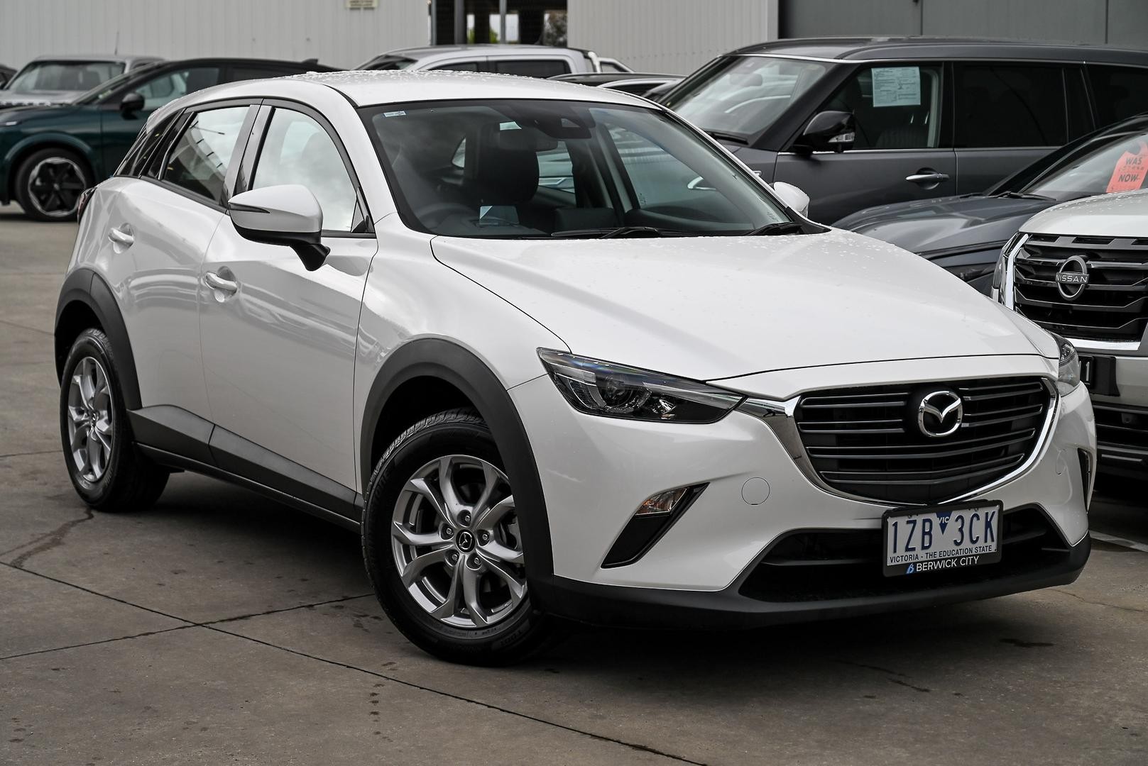 Mazda Cx-3 image 1