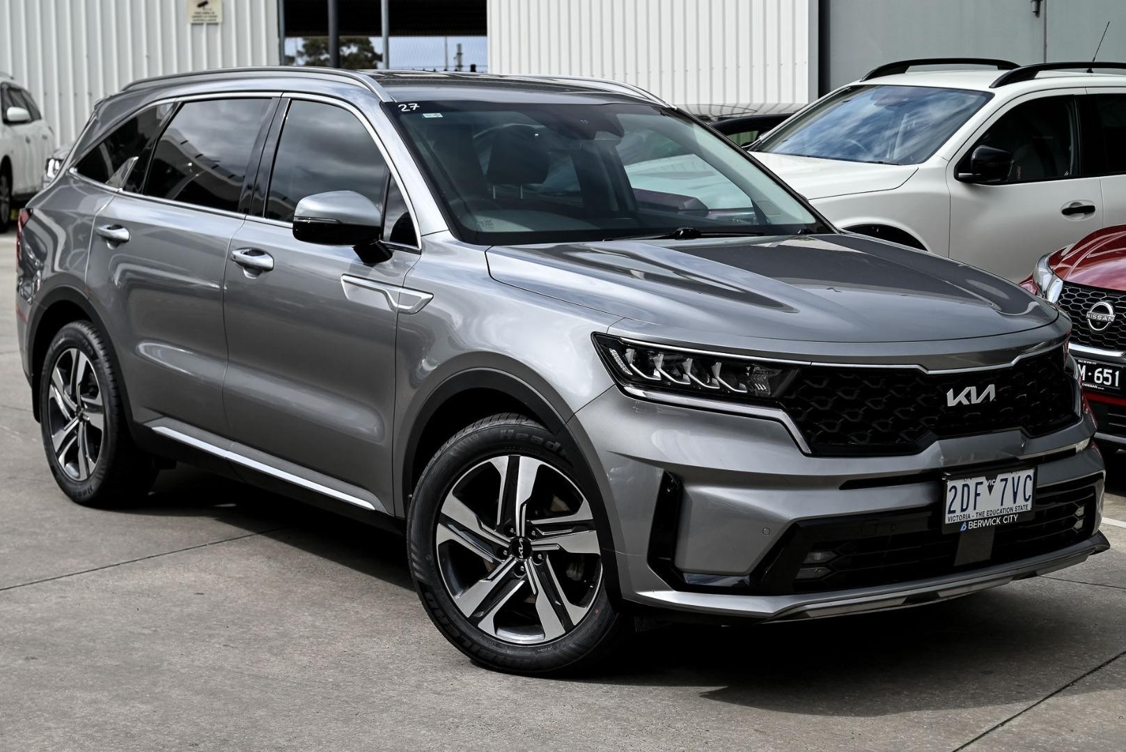 Kia Sorento image 1