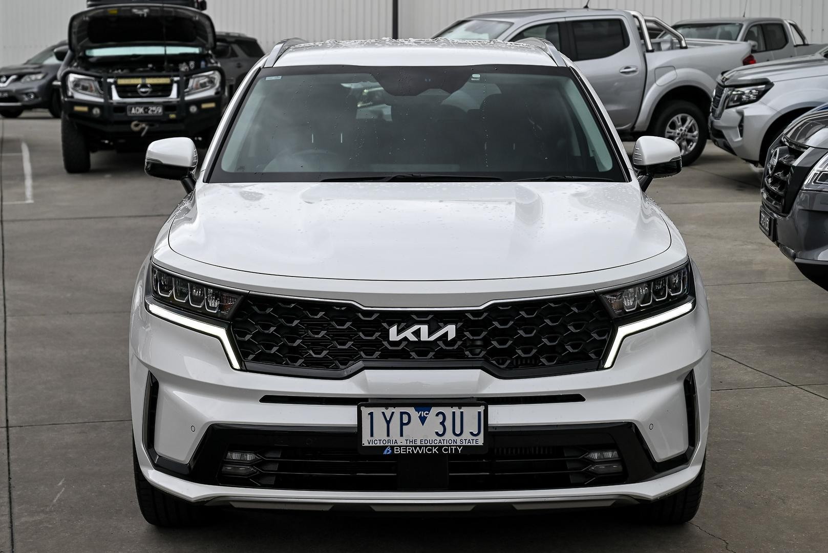 Kia Sorento image 2