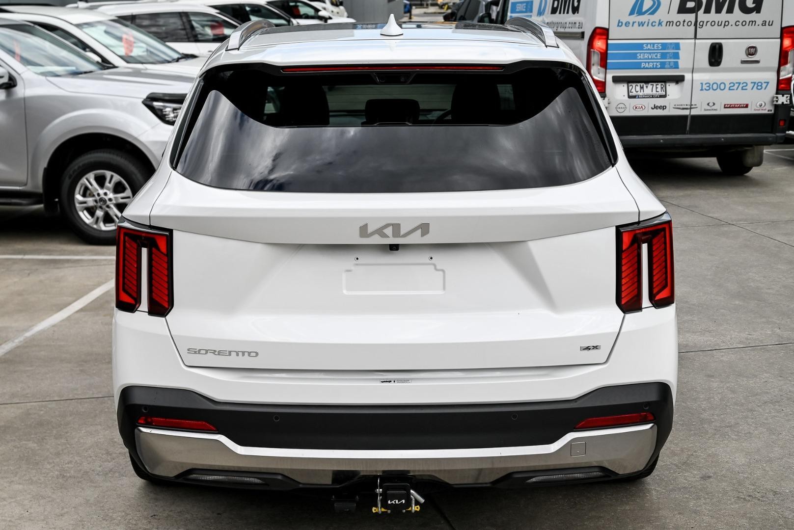 Kia Sorento image 4