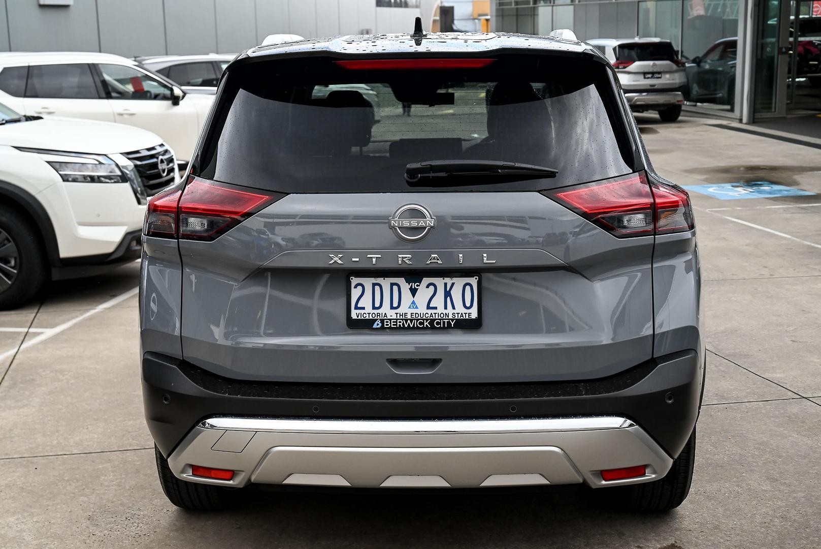 Nissan X-trail image 4