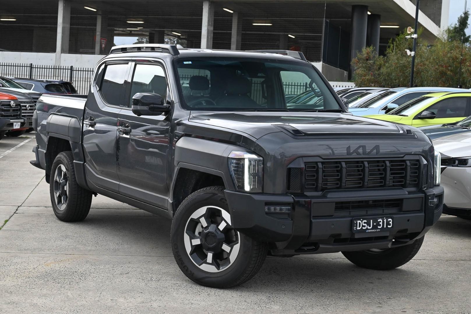 Kia Tasman image 1