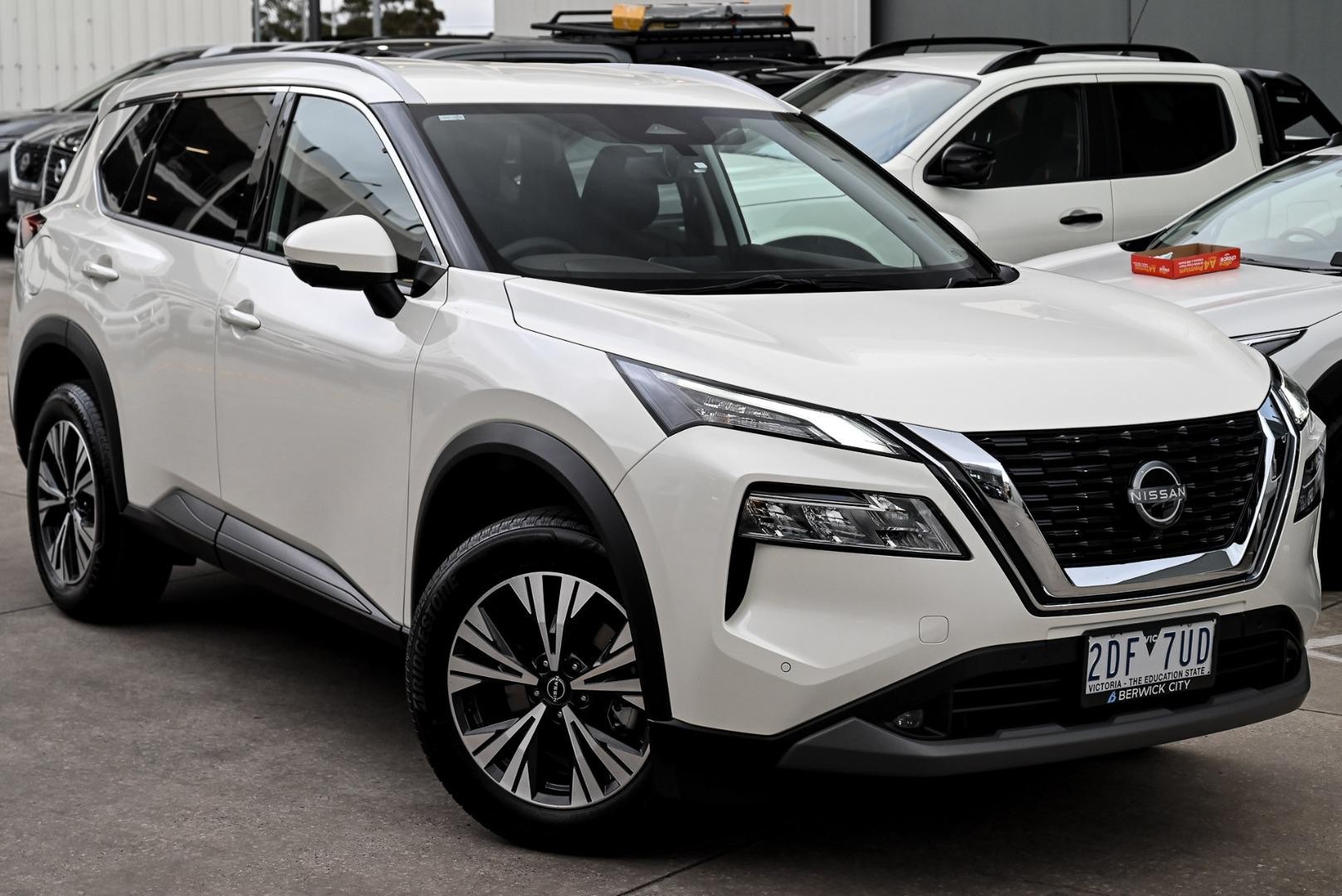 Nissan X-trail image 1
