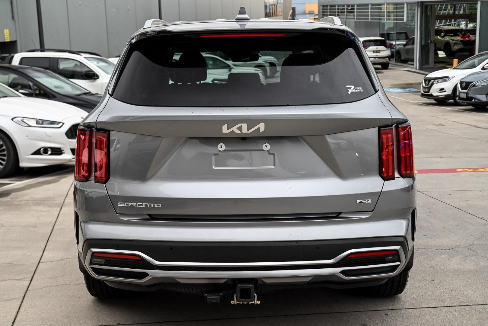Kia Sorento image 4