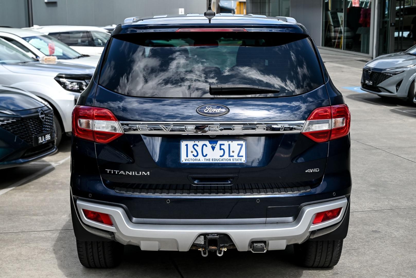 Ford Everest image 4