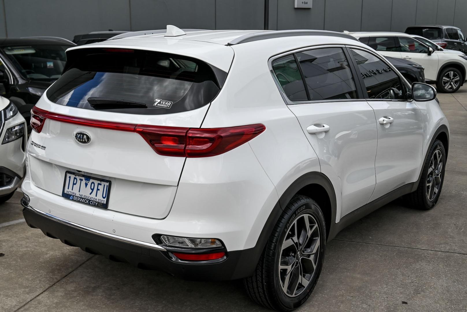 Kia Sportage image 3