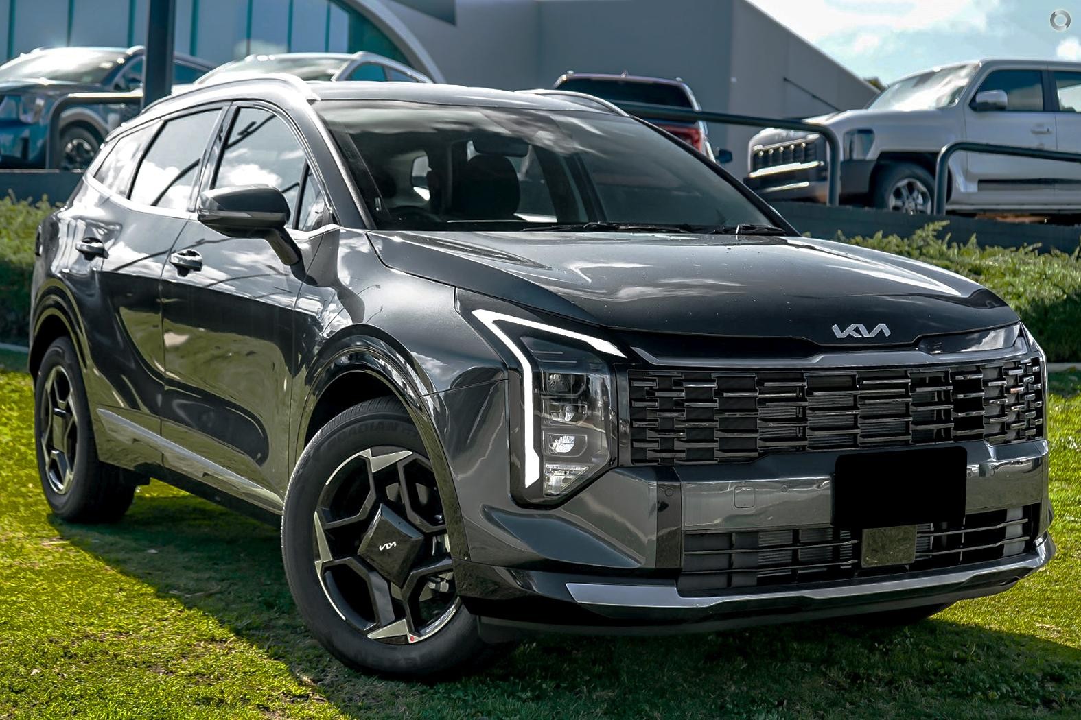Kia Sportage image 1