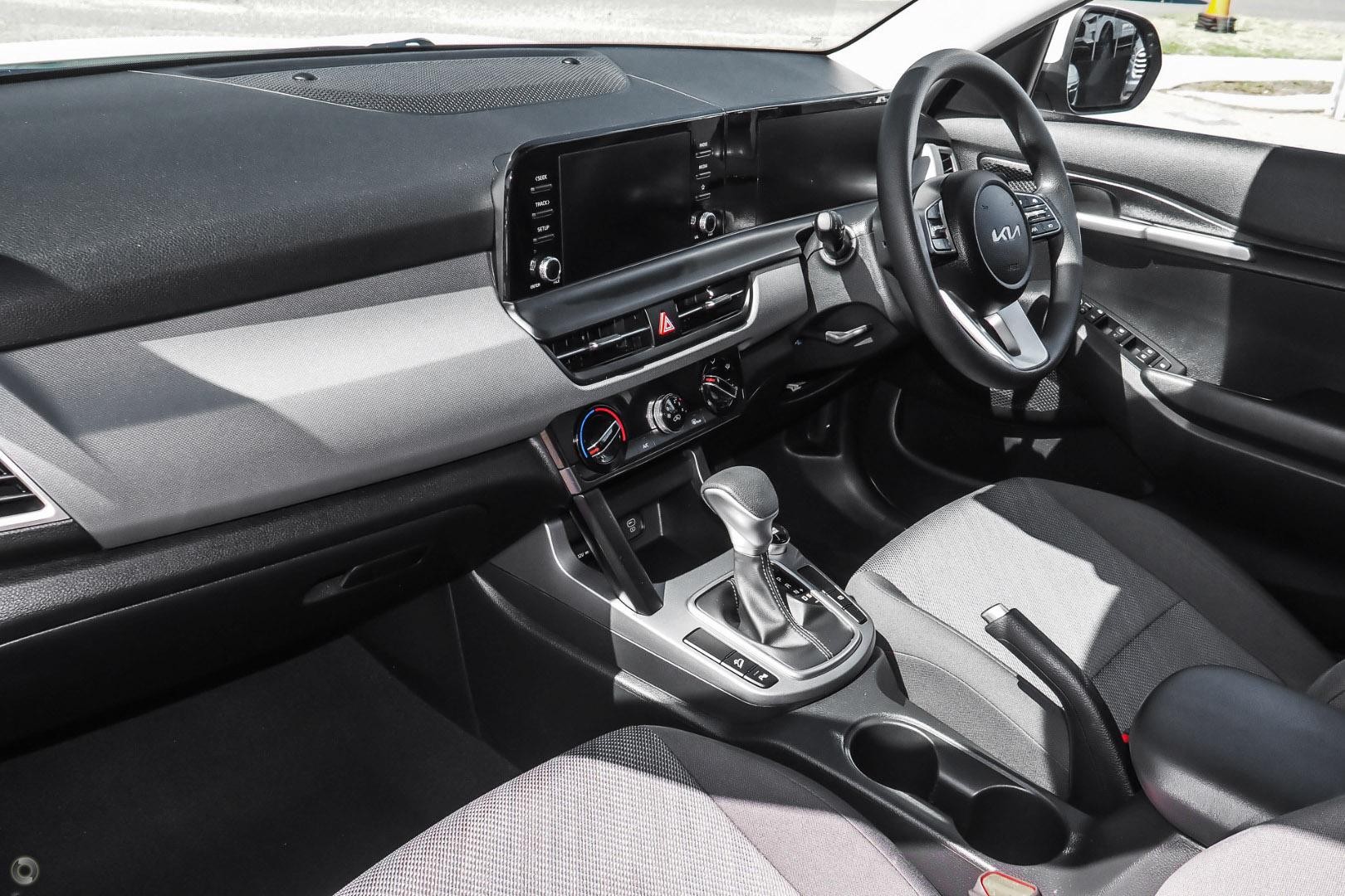 Kia Seltos image 1