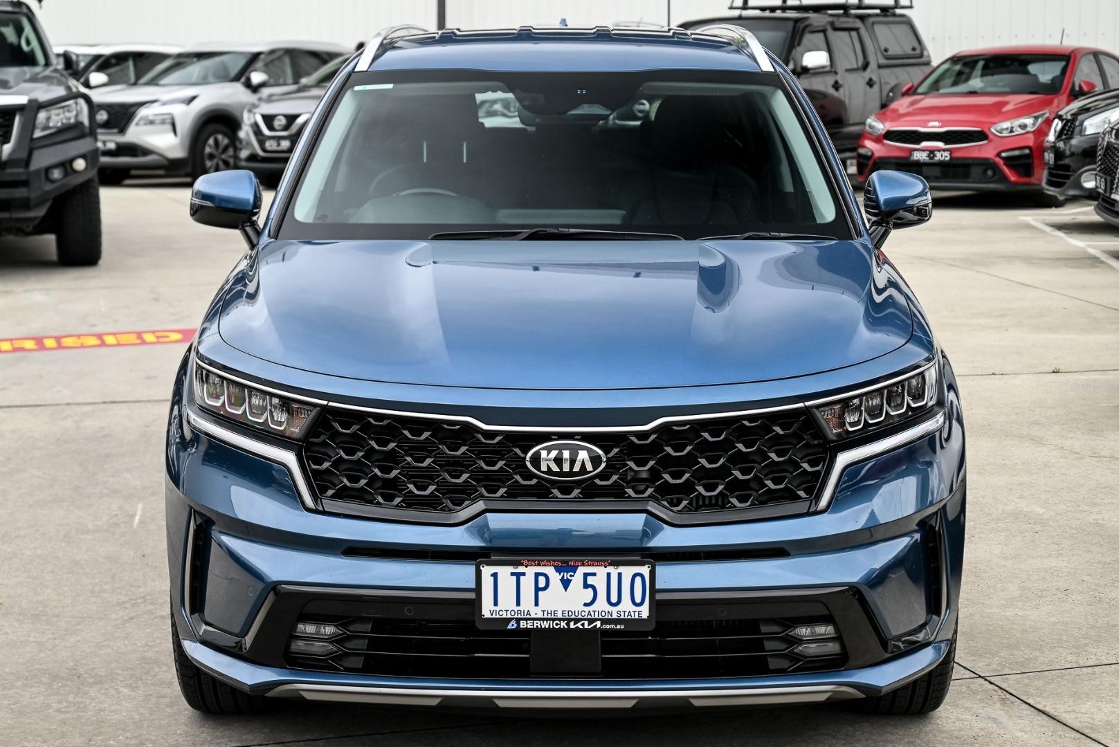 Kia Sorento image 2