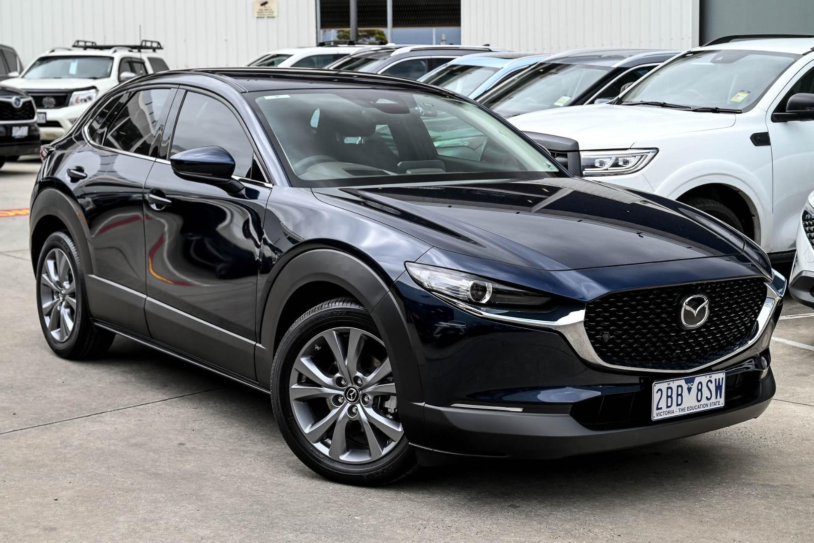Mazda Cx-30 image 1