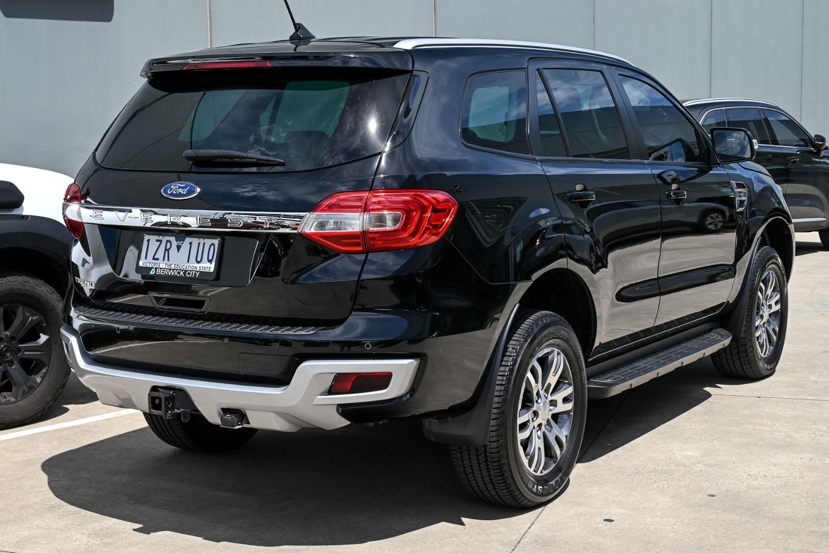 Ford Everest image 4