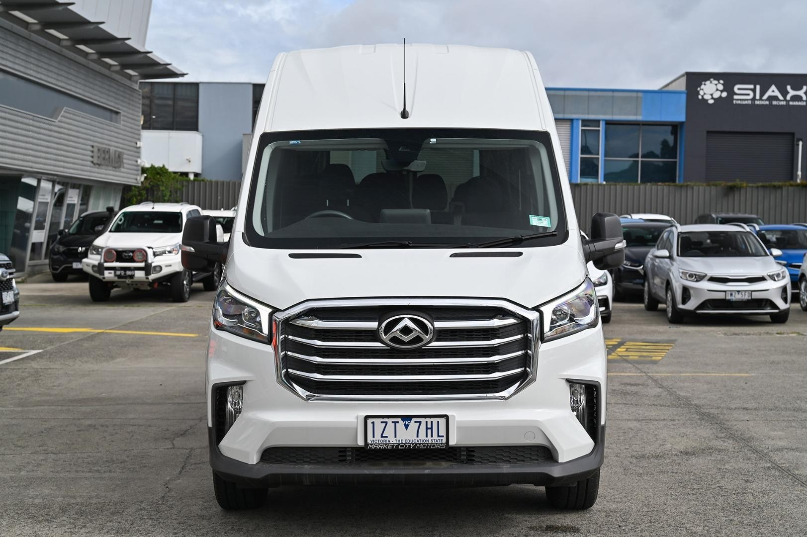 LDV Deliver 9 image 2