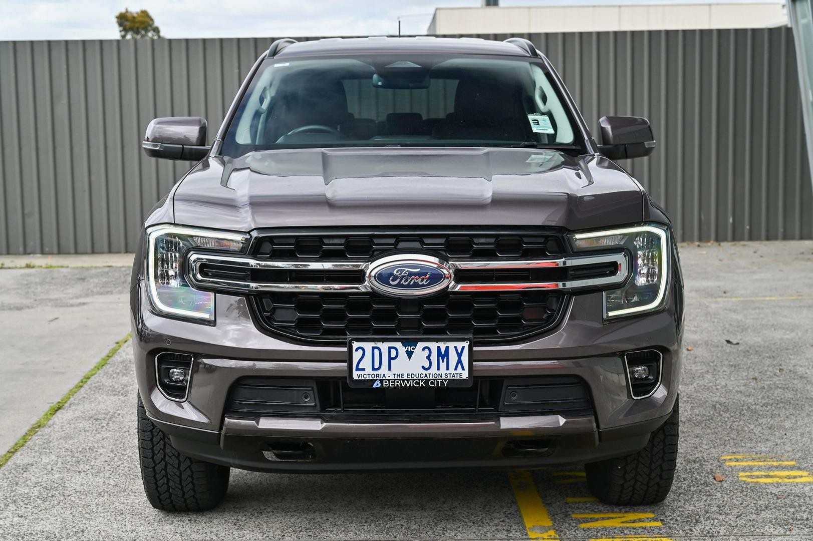 Ford Everest image 2