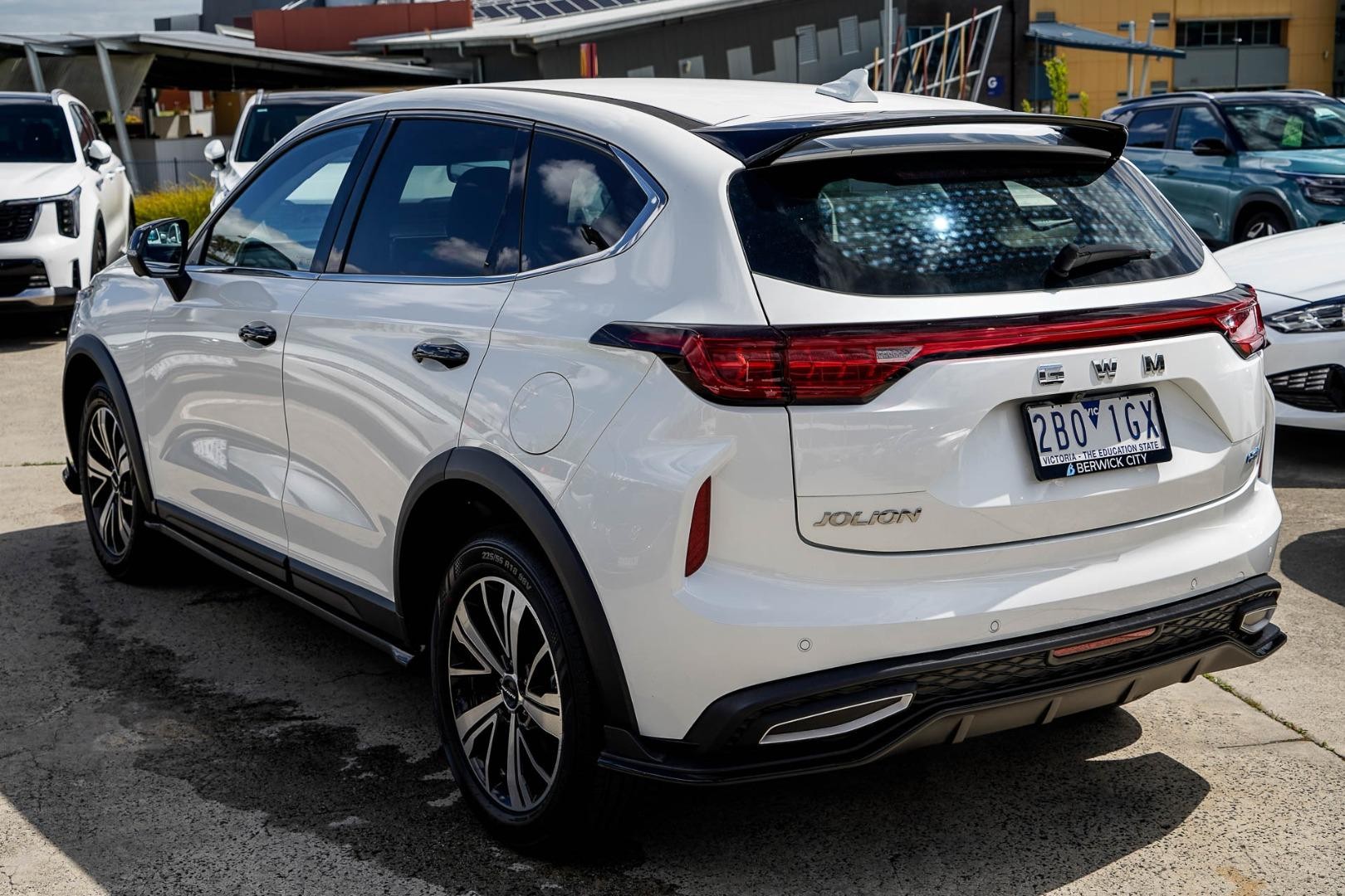 Gwm Haval Jolion image 3