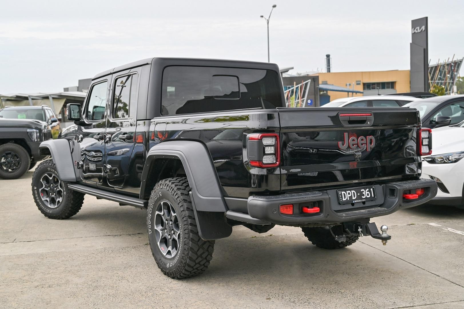 Jeep Gladiator image 3