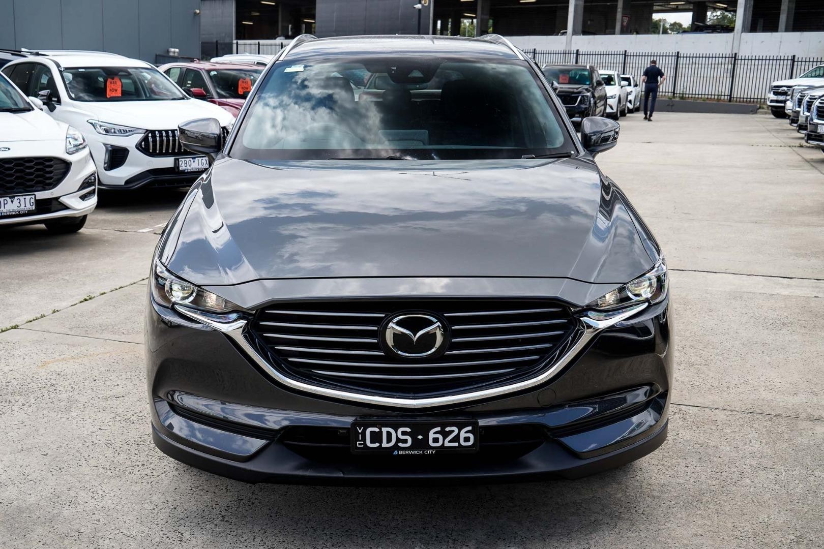 Mazda Cx-8 image 2
