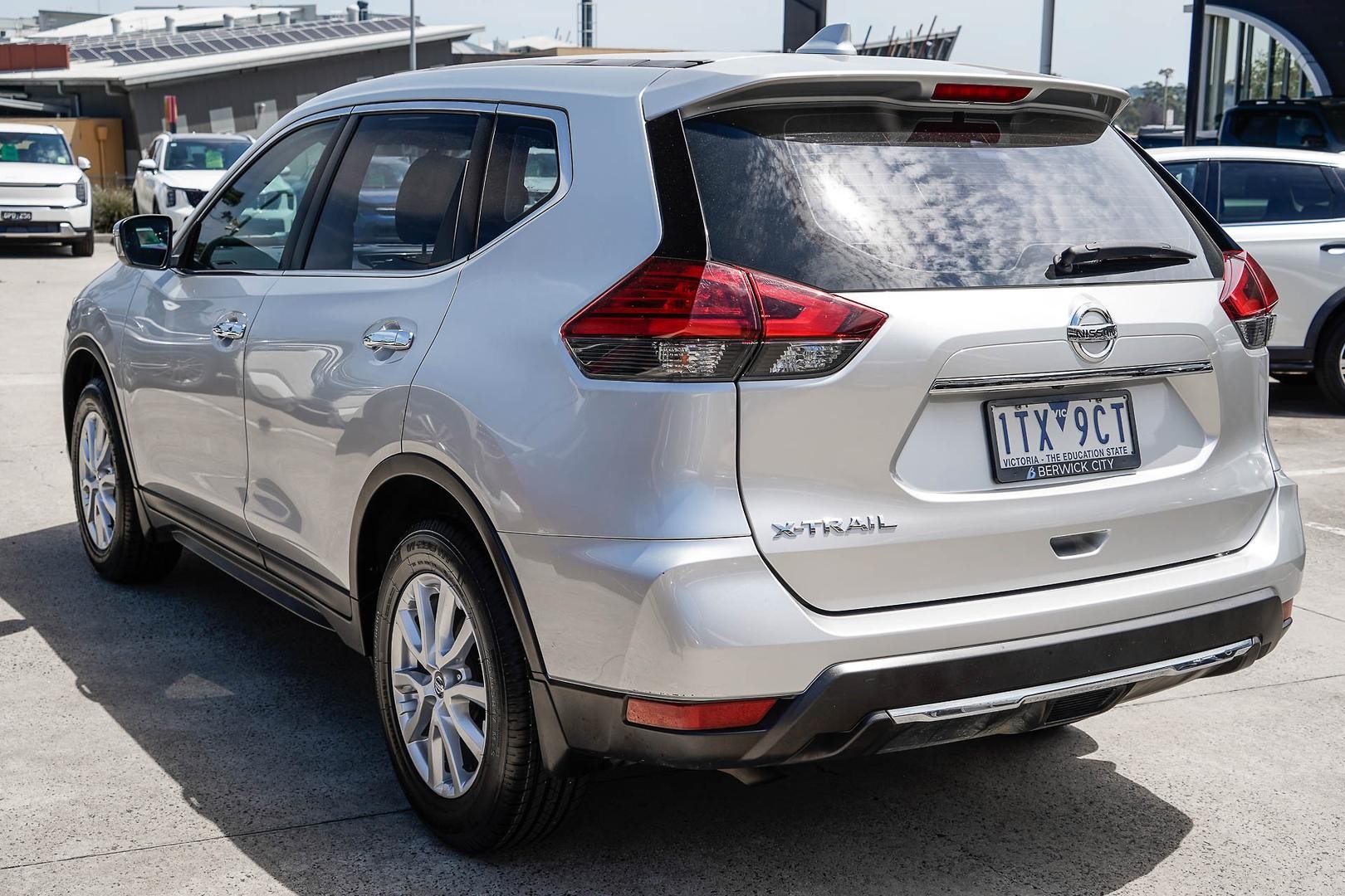 Nissan X-trail image 3