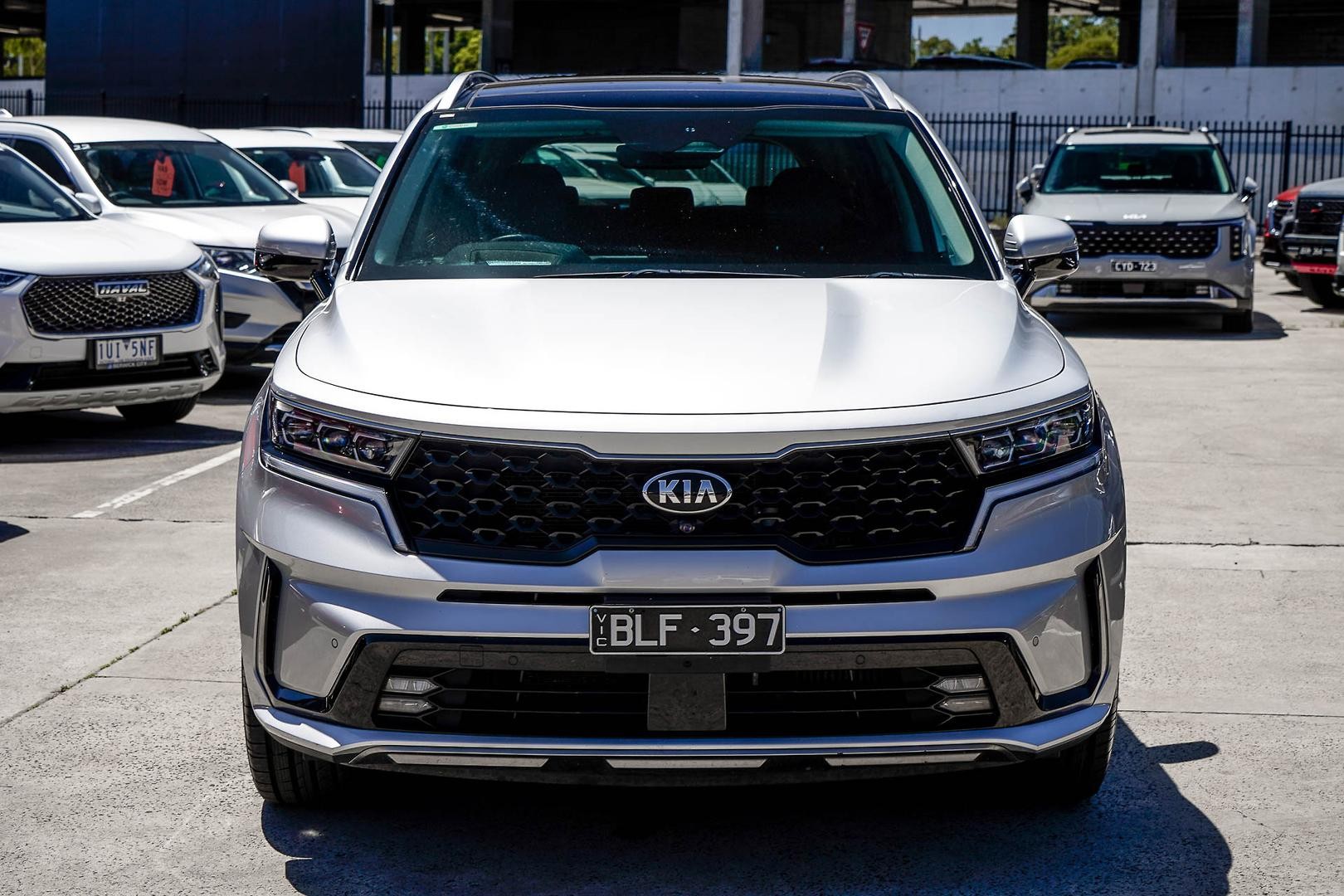 Kia Sorento image 2