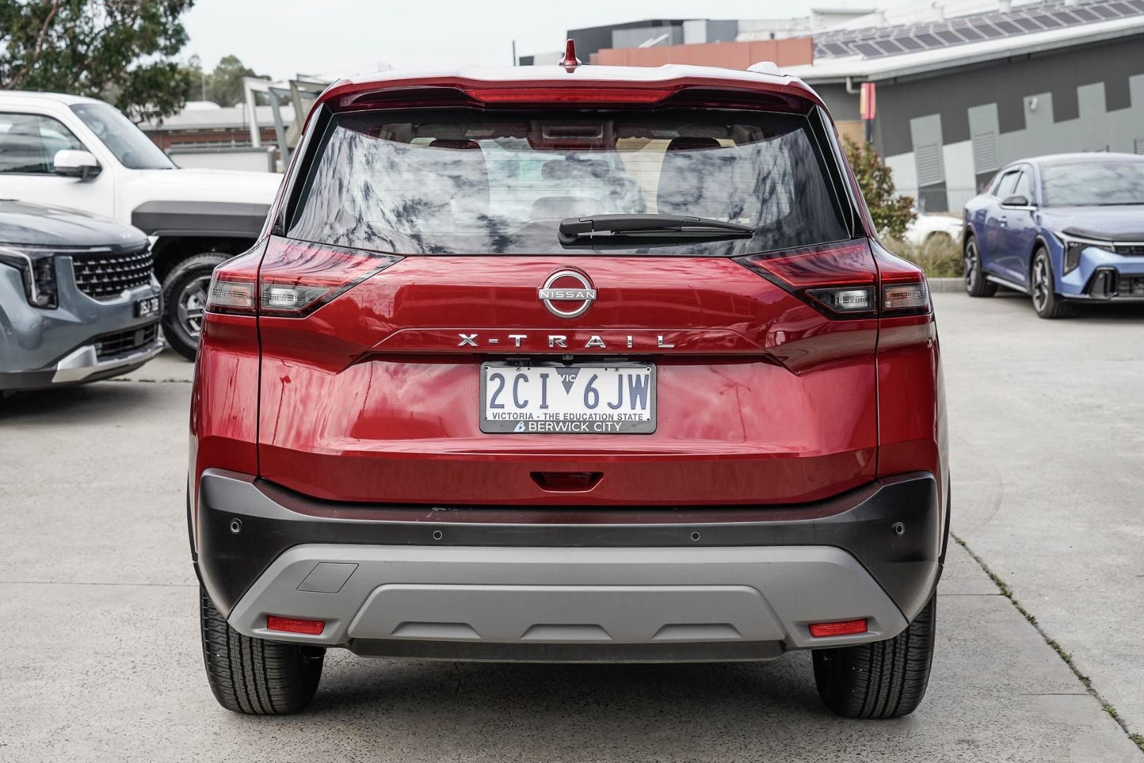 Nissan X-trail image 4