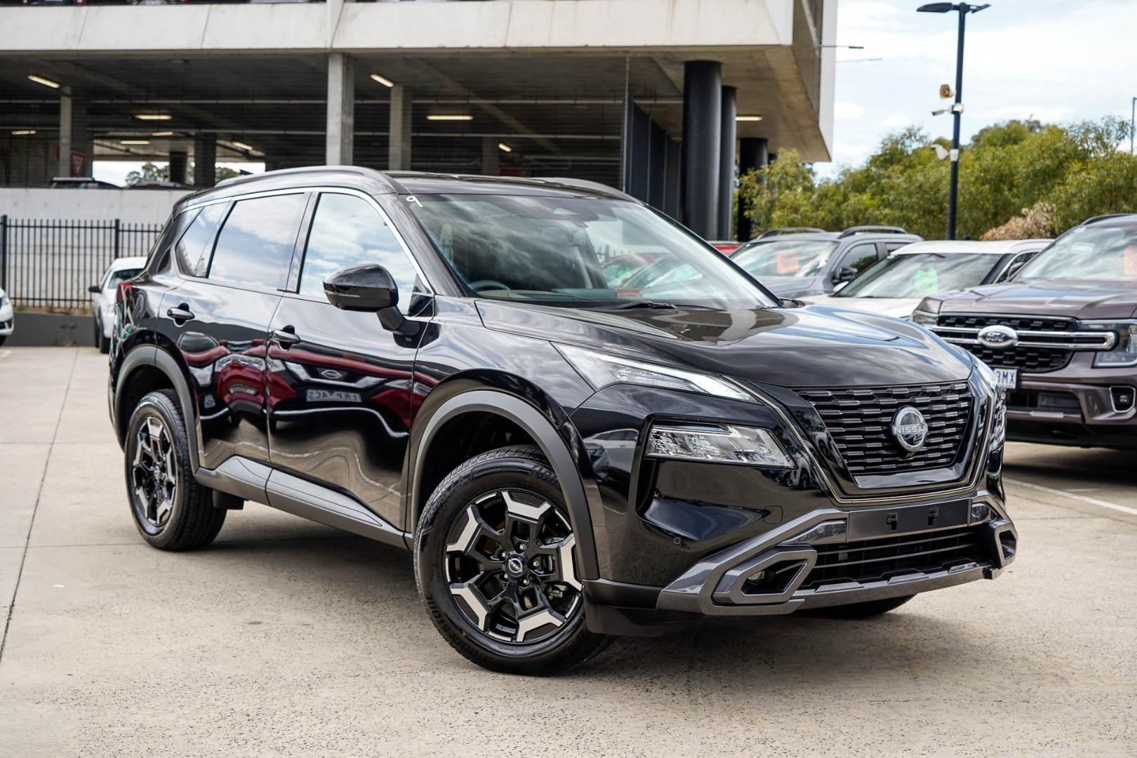 Nissan X-trail image 1