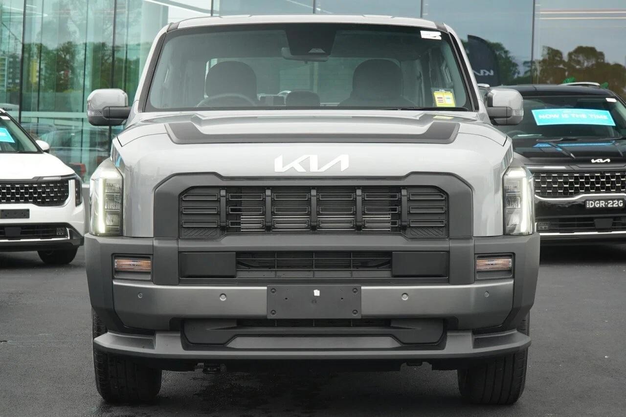 Kia Tasman image 2