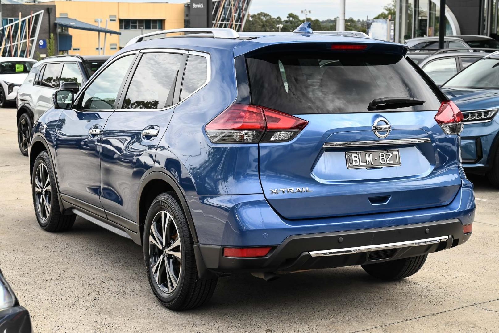 Nissan X-trail image 3