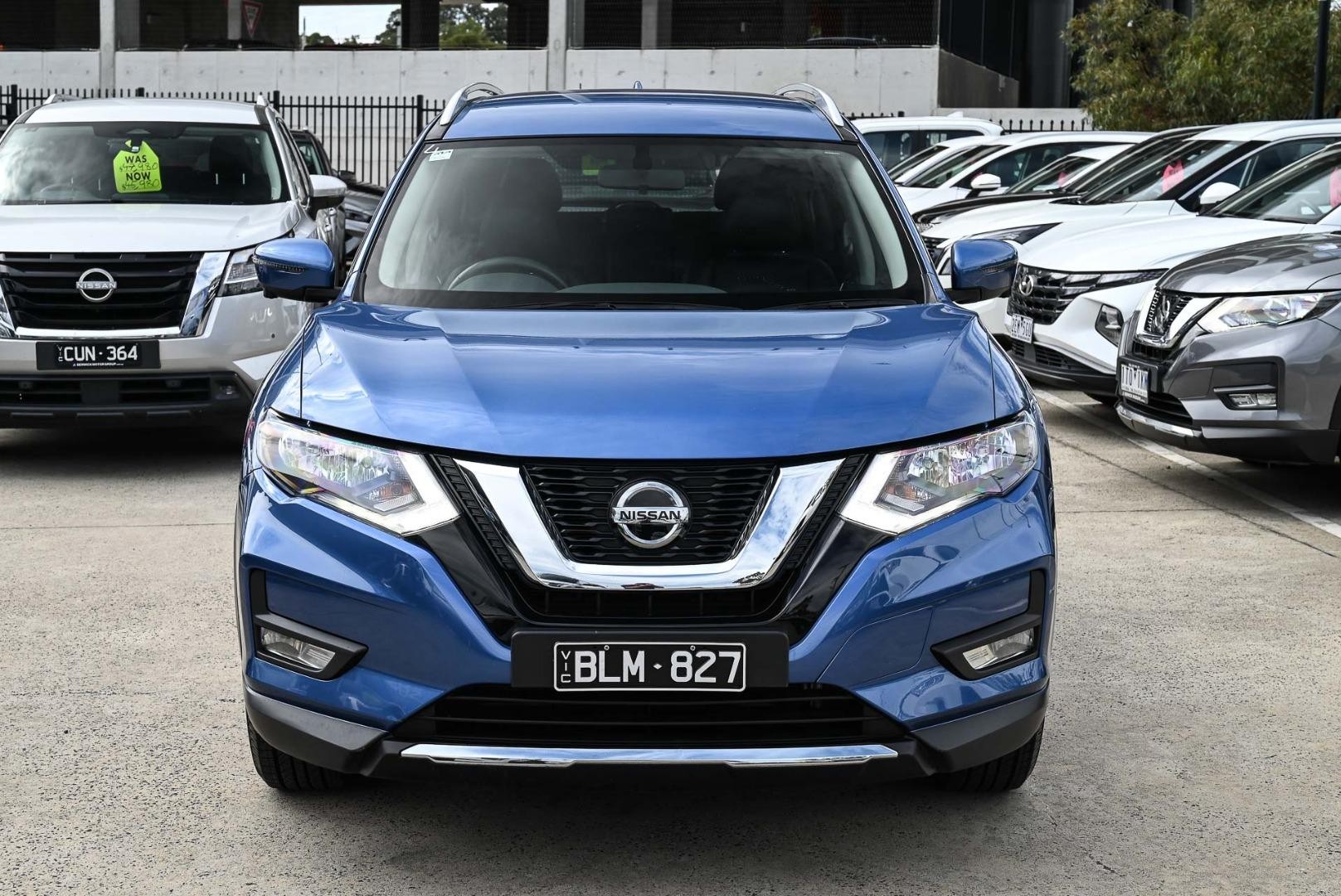 Nissan X-trail image 2