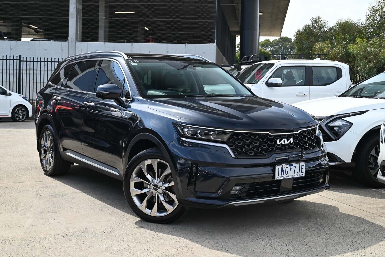 Kia Sorento image 1