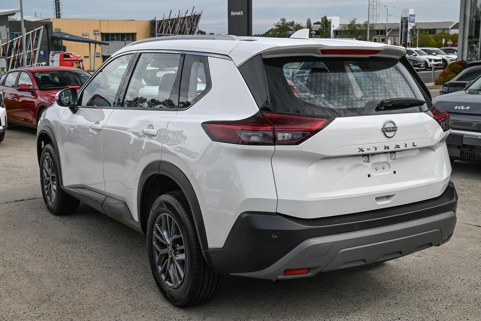 Nissan X-trail image 3