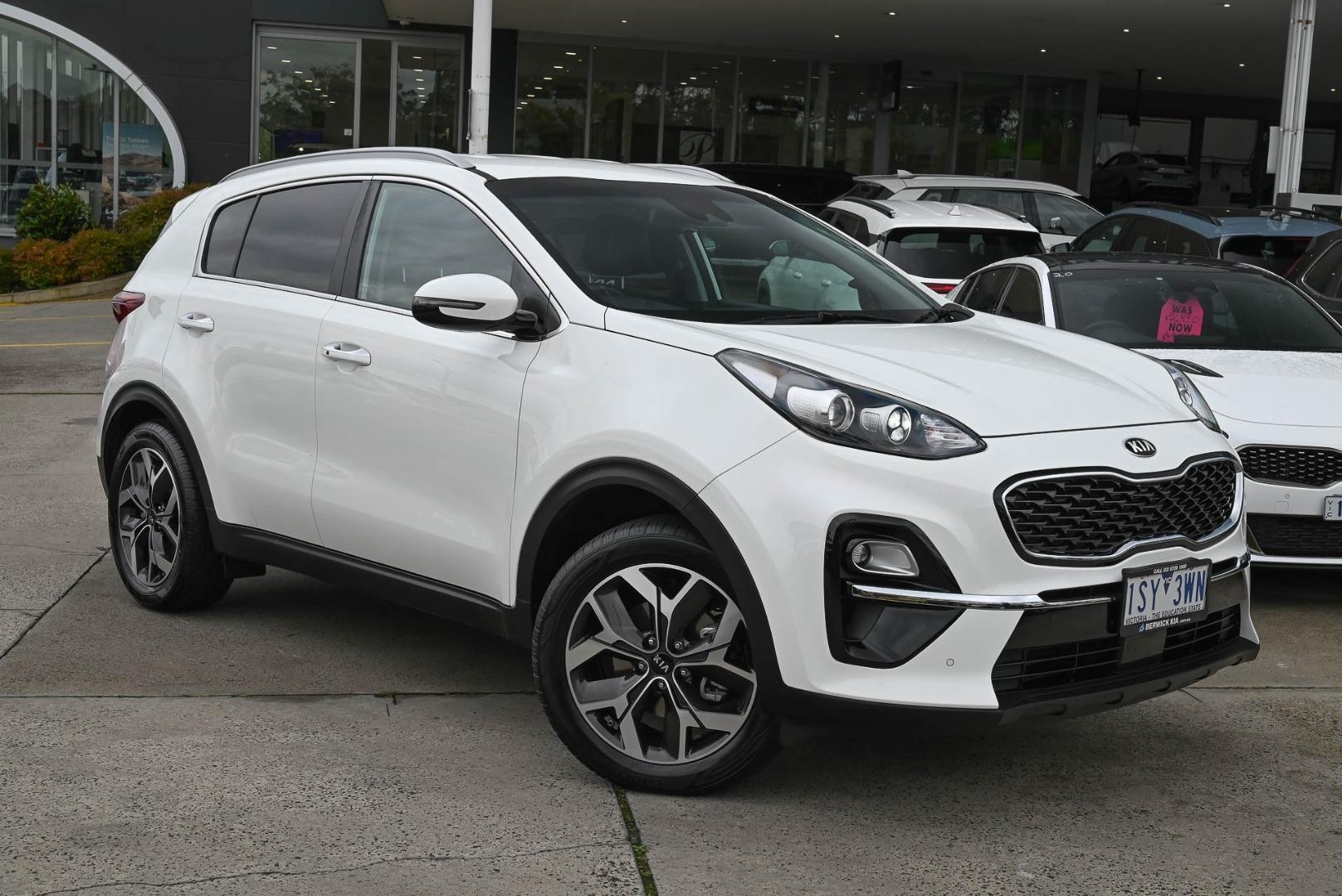 Kia Sportage image 1
