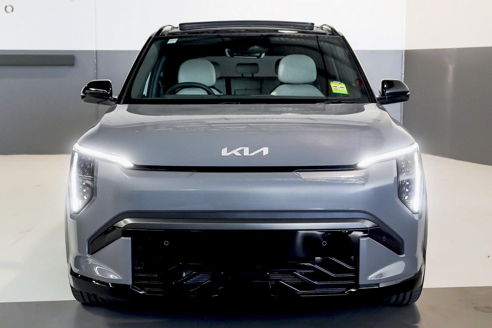 Kia Ev3 image 2