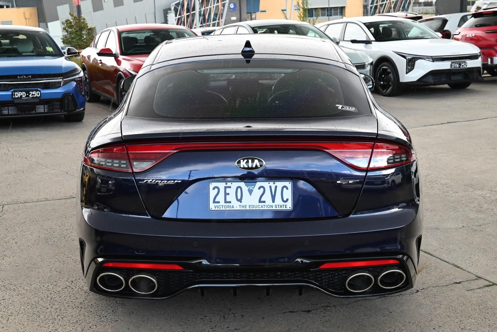 Kia Stinger image 4