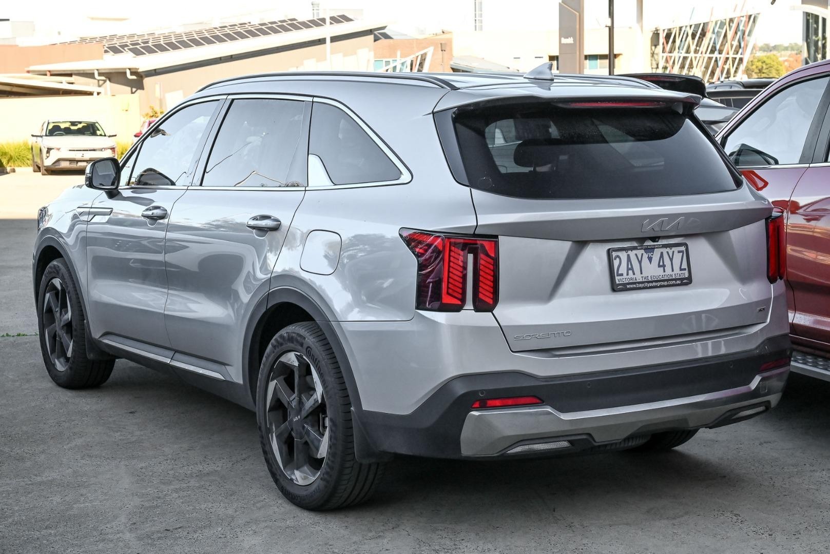 Kia Sorento image 3