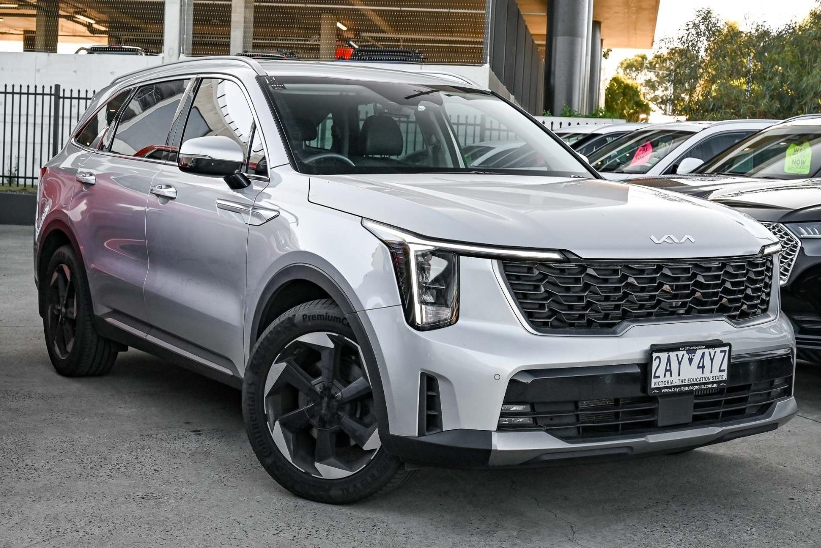 Kia Sorento image 1