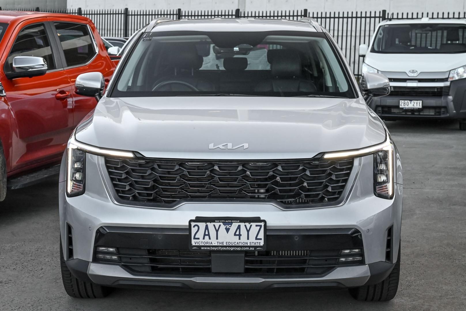 Kia Sorento image 2