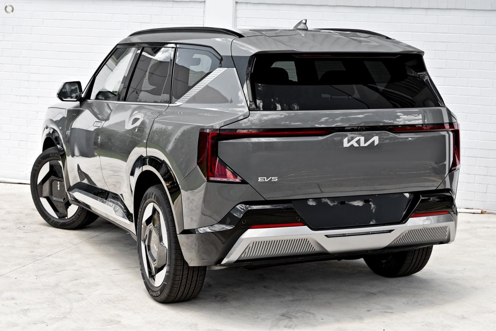 Kia Ev5 image 4